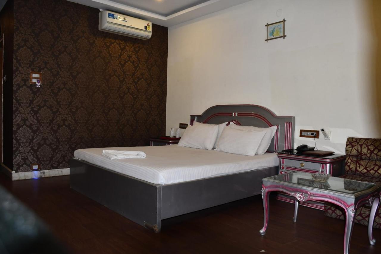 Hotel Tourist Inn Shiliguri Exterior foto